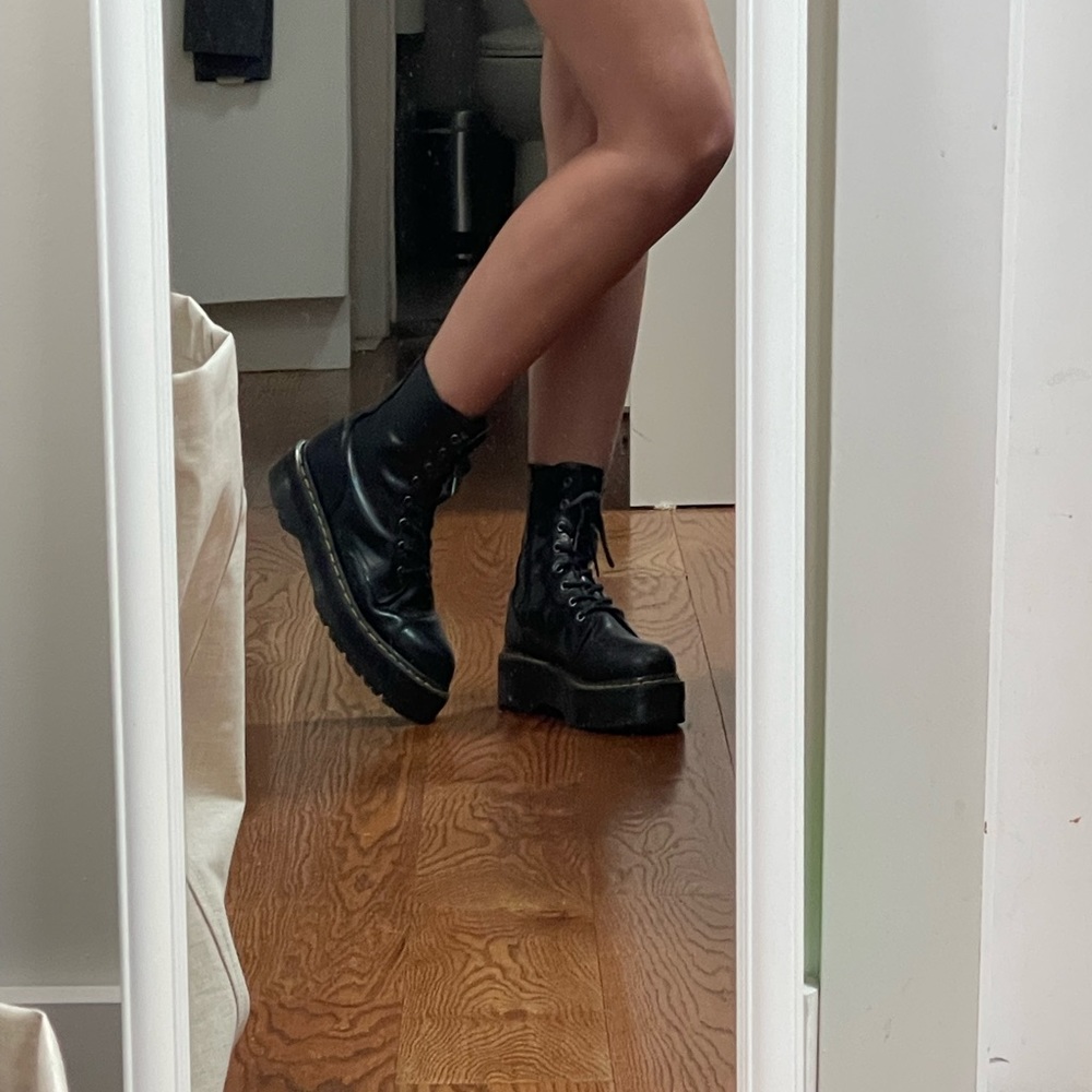 Dr. Martens Jadon Smooth Leather Boots UK 8